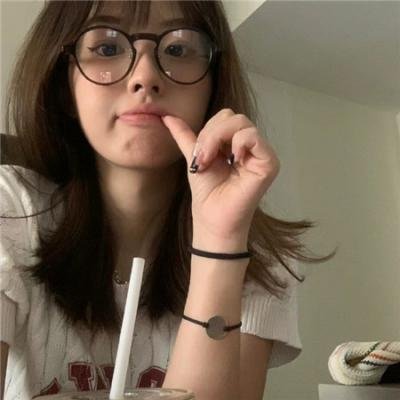 坚忍号：沙克尔顿的传奇南极远征